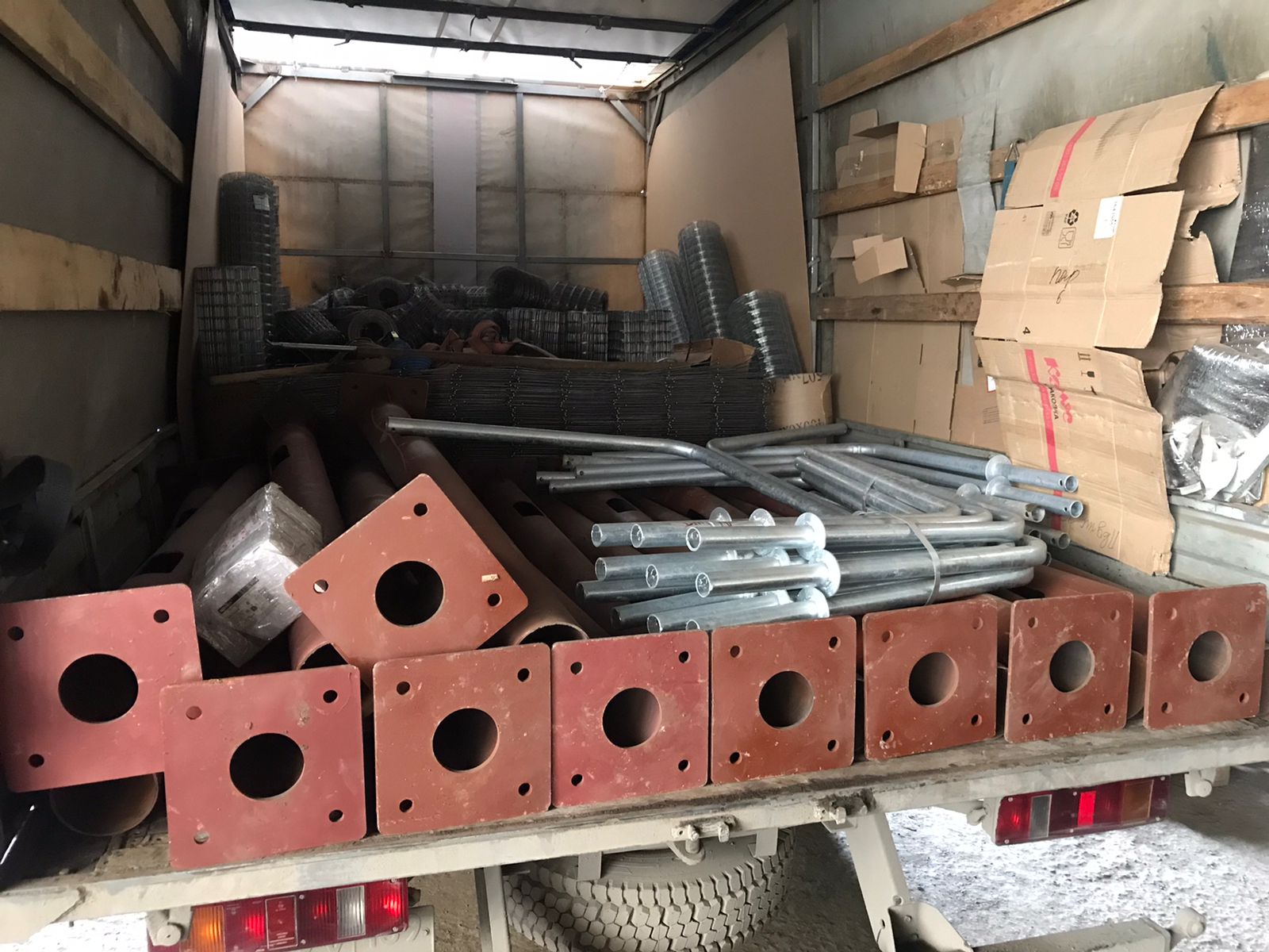 Отгрузки продукции