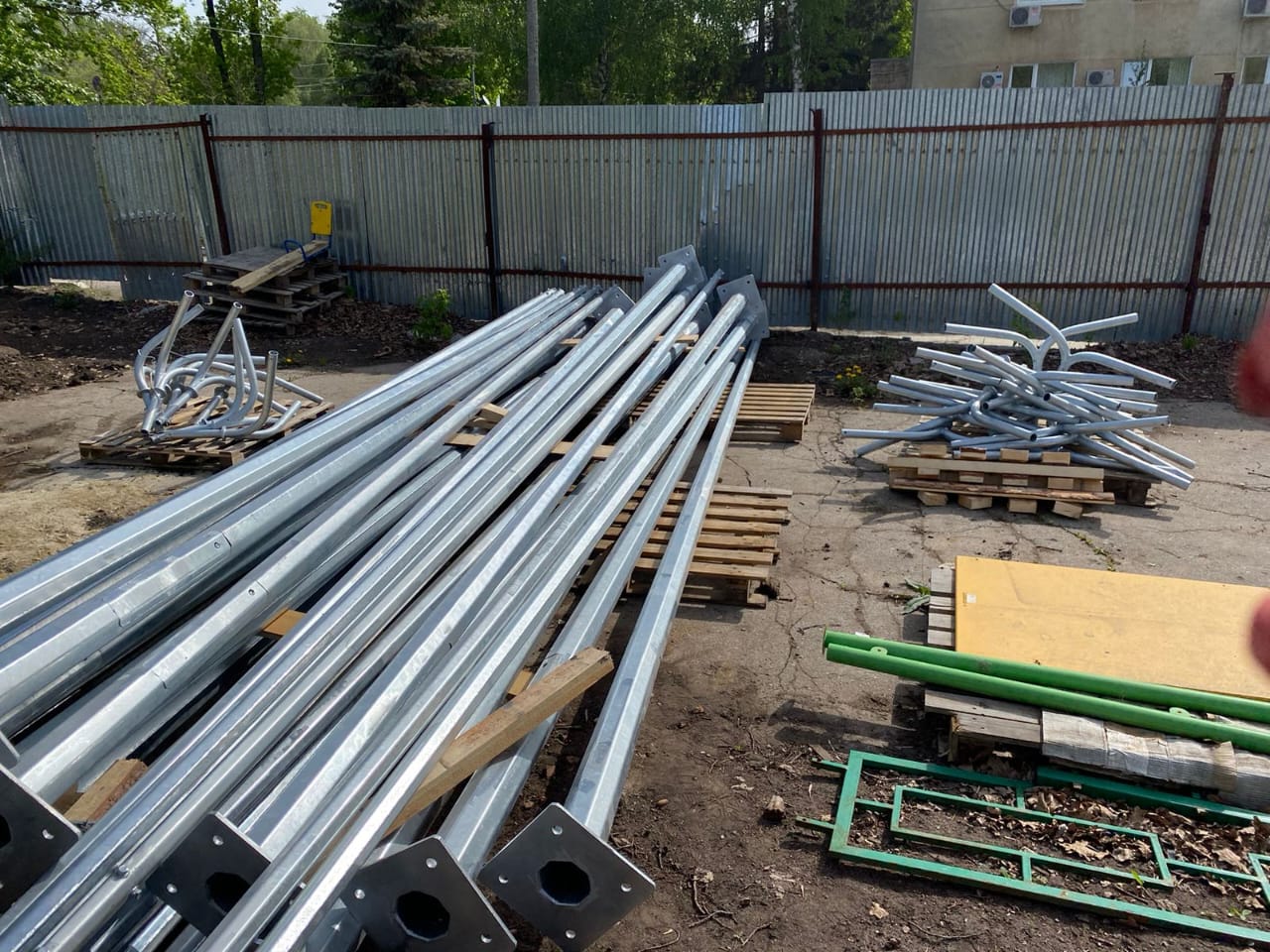 Отгрузки продукции