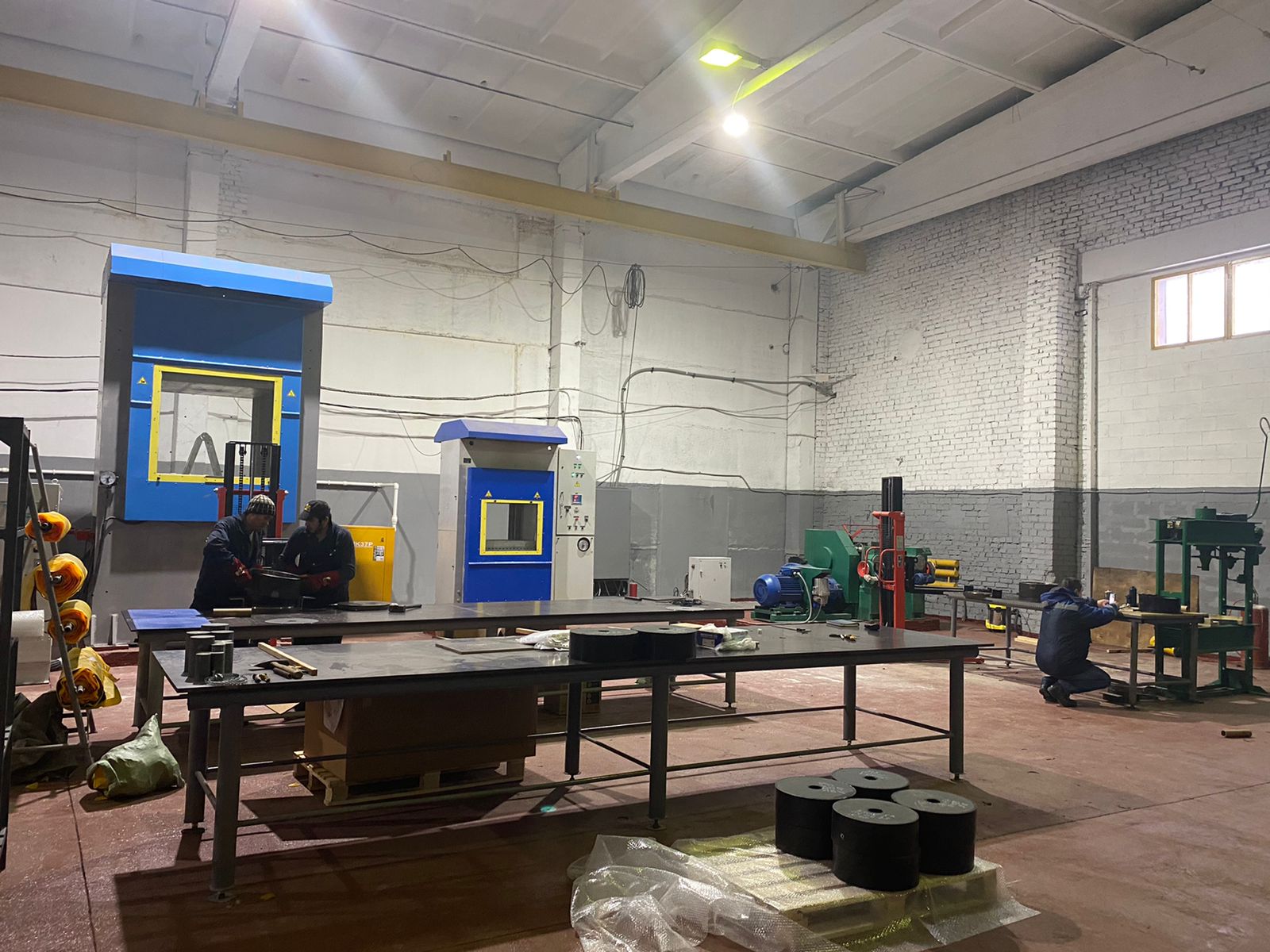 Производство