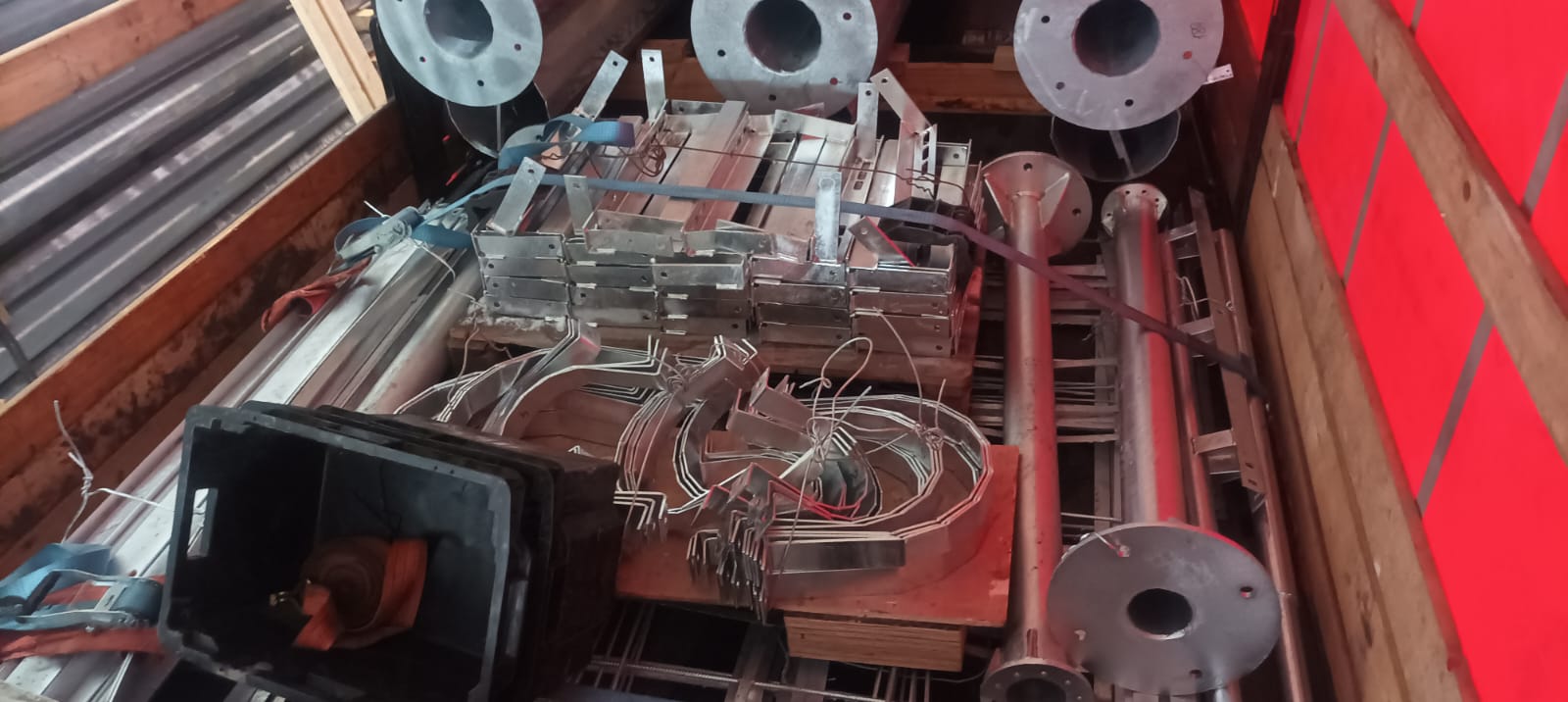 Отгрузки продукции